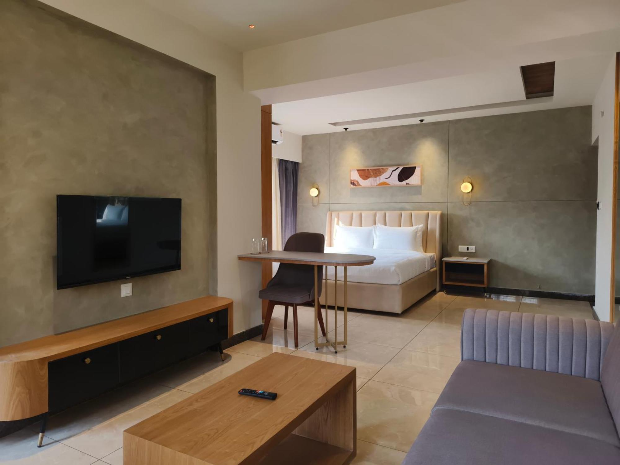 Olive Hotel Le Opera By Embassy Group Bangalore Esterno foto