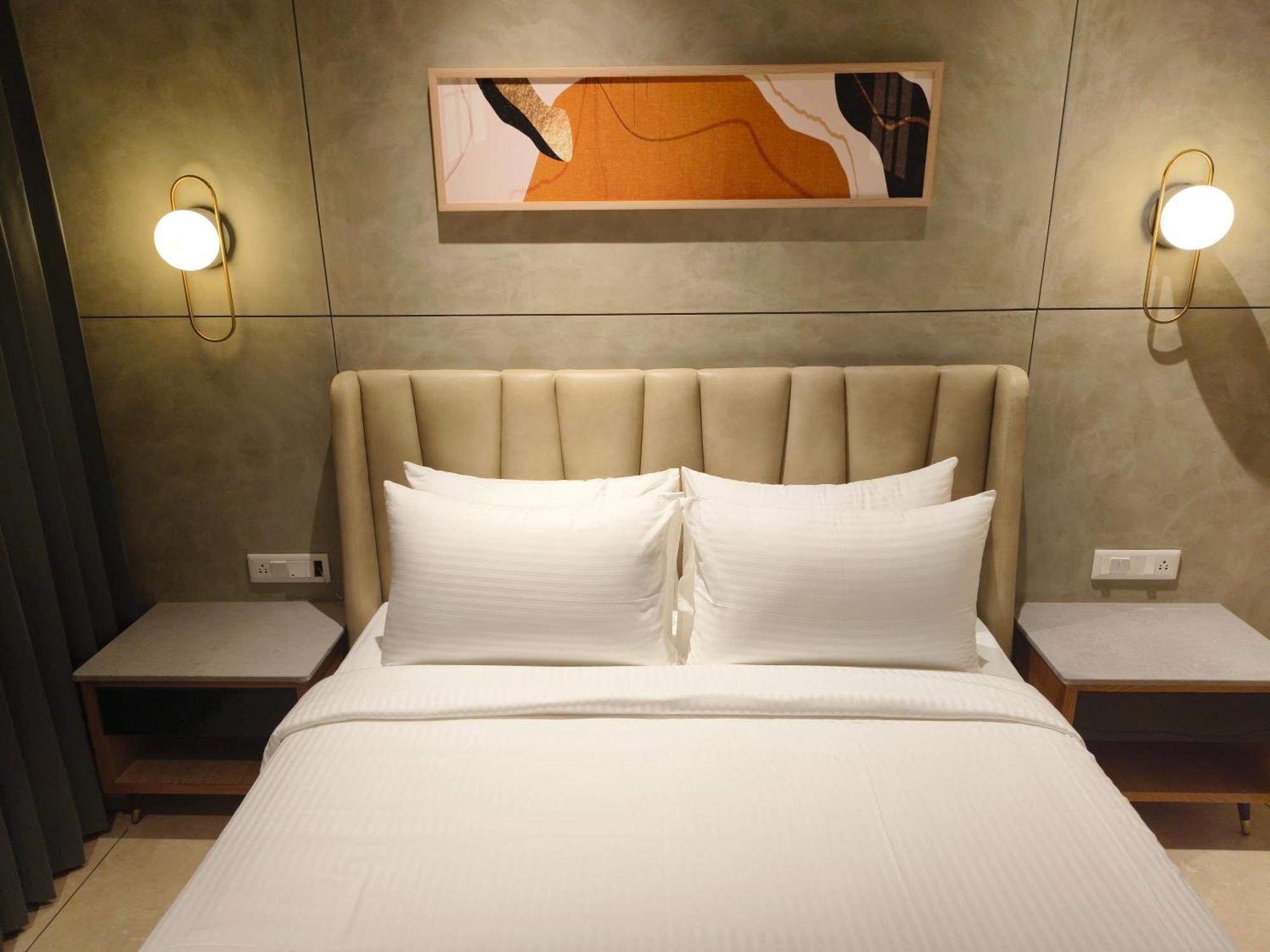 Olive Hotel Le Opera By Embassy Group Bangalore Esterno foto